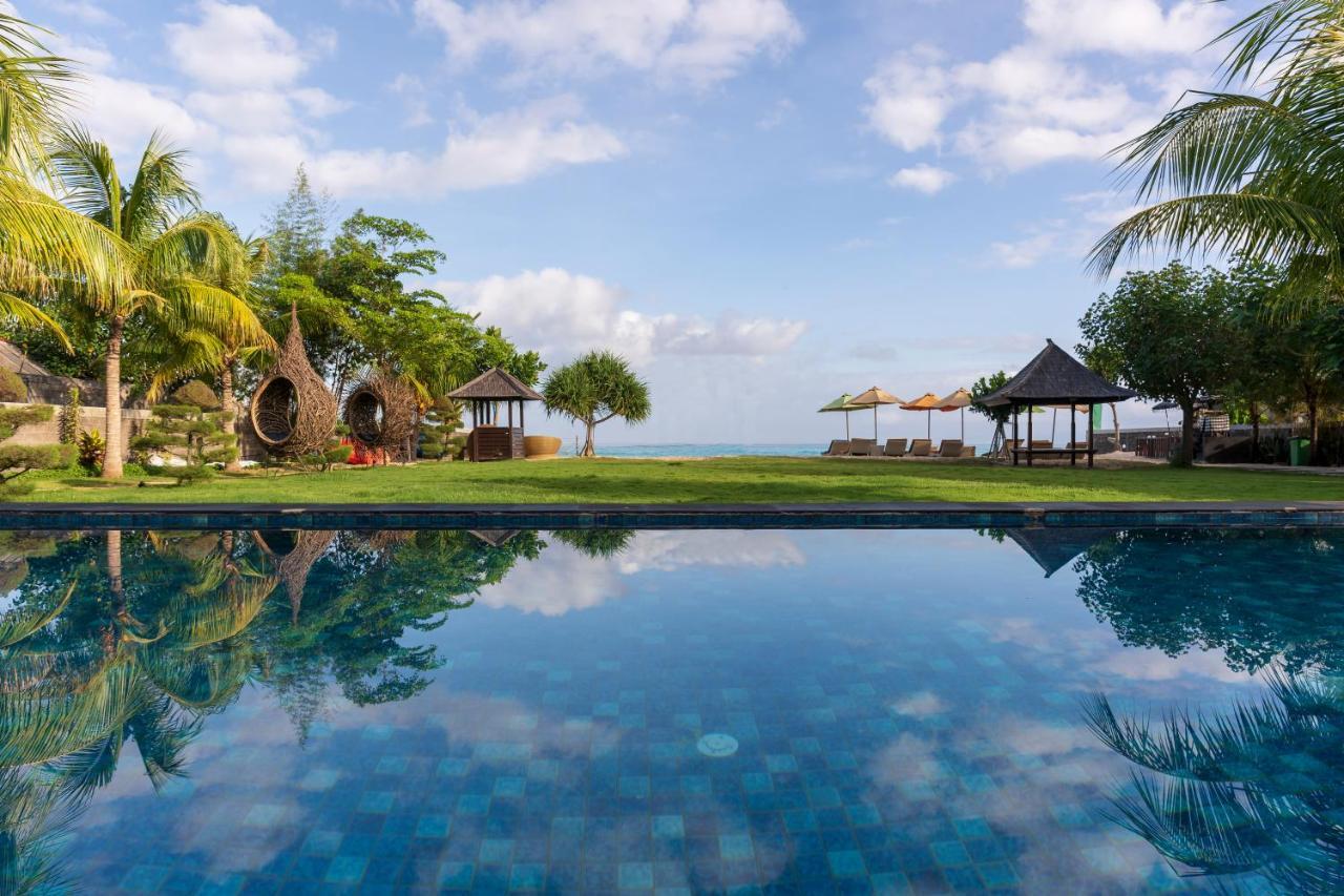 D'nusa Club And सहारा